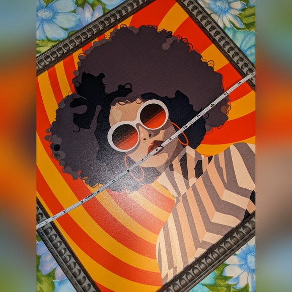 RETRO LADY WALL DECOR - Picture 8 of 8